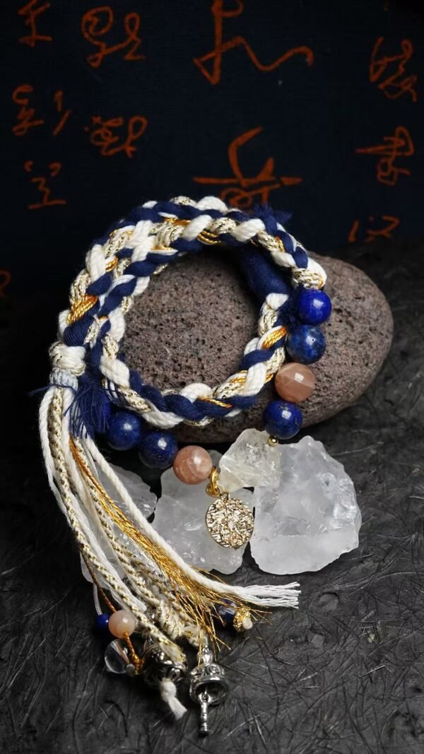 Aquarius Breeze-Weaved Vision Bracelet - White & Gold-Blue