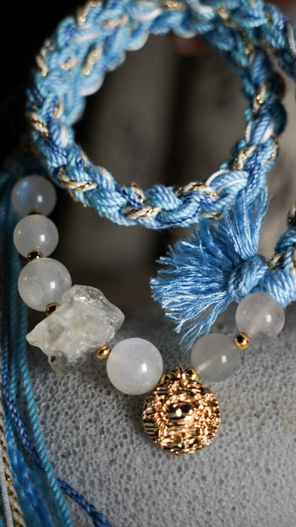 Cancer Tide-Weaved Nurture Bracelet - White & Light Blue