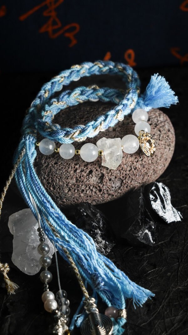 Cancer Tide-Weaved Nurture Bracelet - White & Light Blue