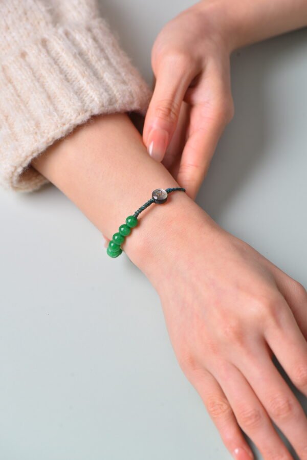 Taurus Sparkle Cord Bracelet - Green Jade & Green Crystal